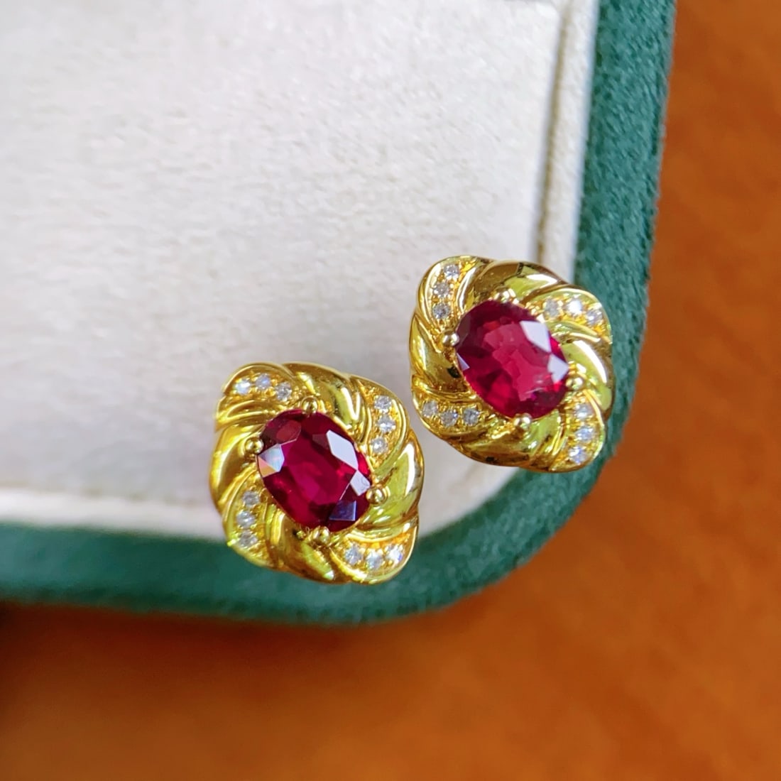 18K Gold Natural Red Tourmaline Stud Earrings, 0.85ct - 2