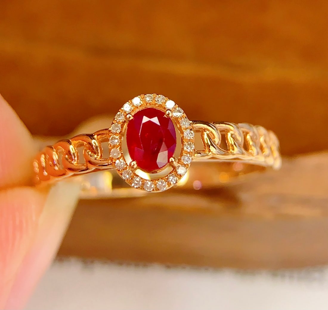 18K Gold Natural Ruby and Diamond Ring 0.4ct Ruby 21 Diamonds - 4