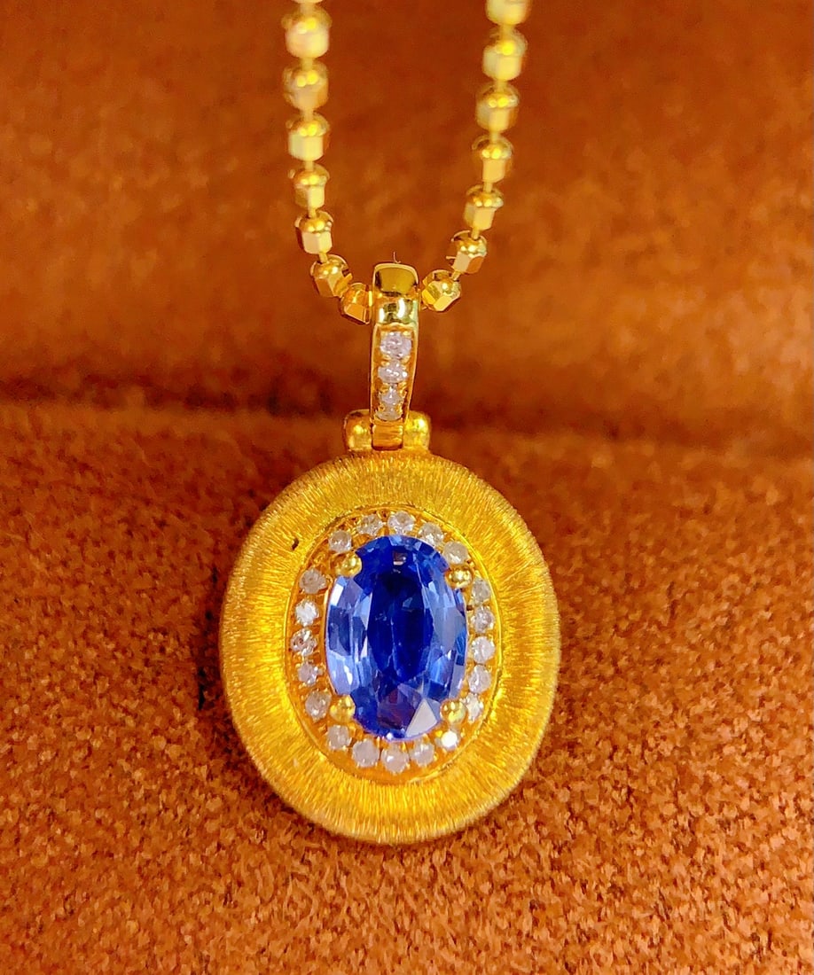 18K Gold Natural Sapphire Pendant, 0.80ct, Diamond Accent - 2