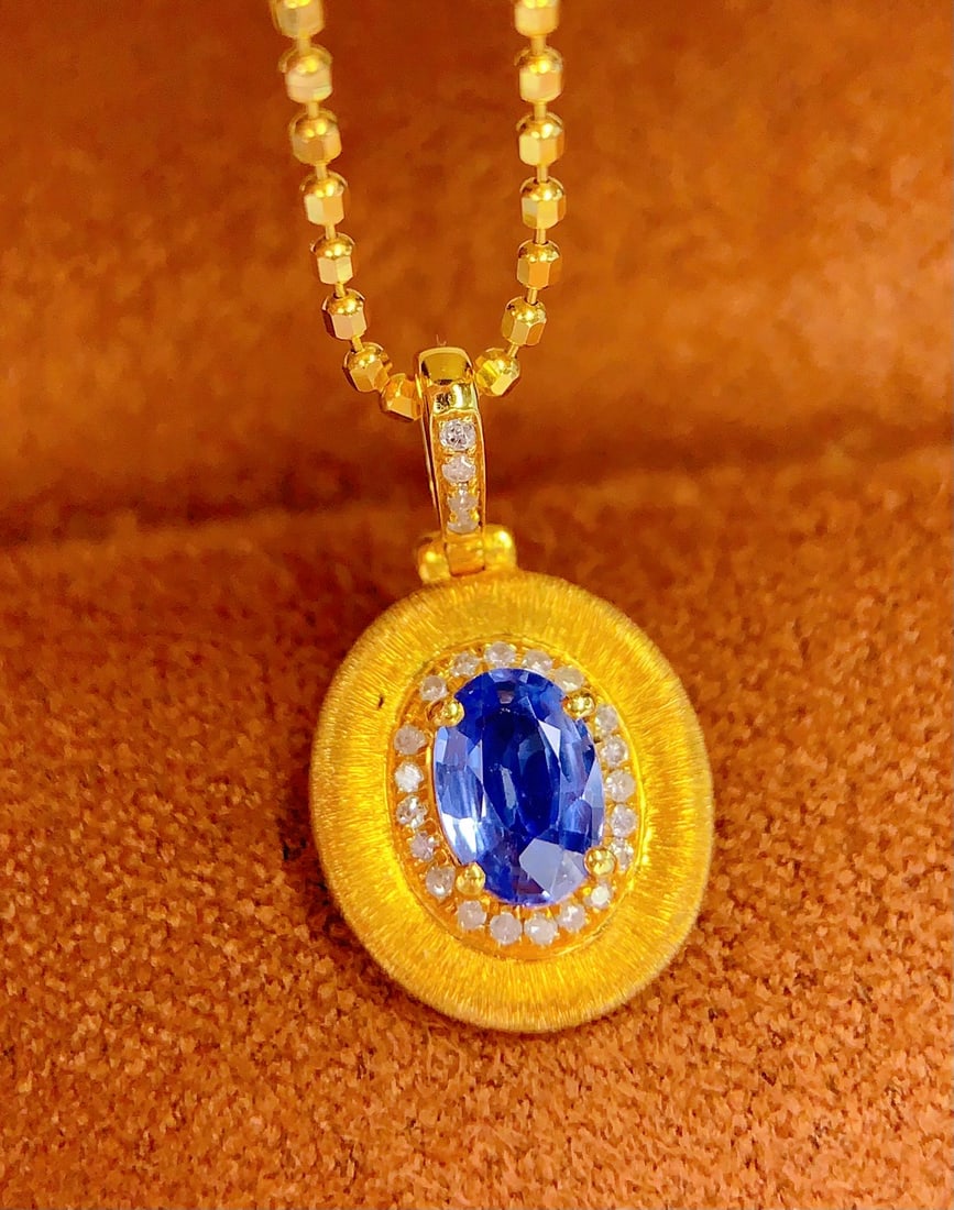 18K Gold Natural Sapphire Pendant, 0.80ct, Diamond Accent - 3