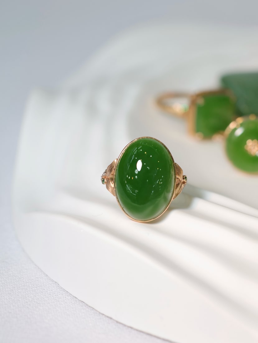 18K Gold Hetian Jade Ring with Diamond Accents, 13x18mm - 2