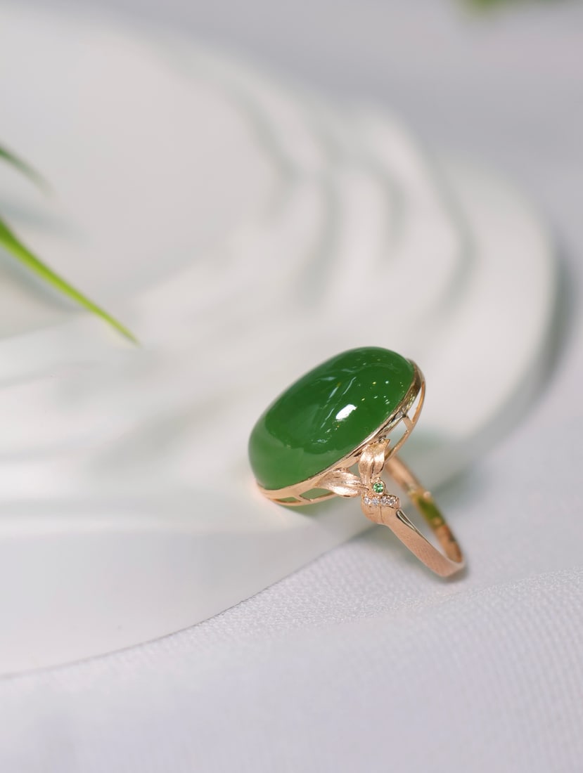 18K Gold Hetian Jade Ring with Diamond Accents, 13x18mm - 3