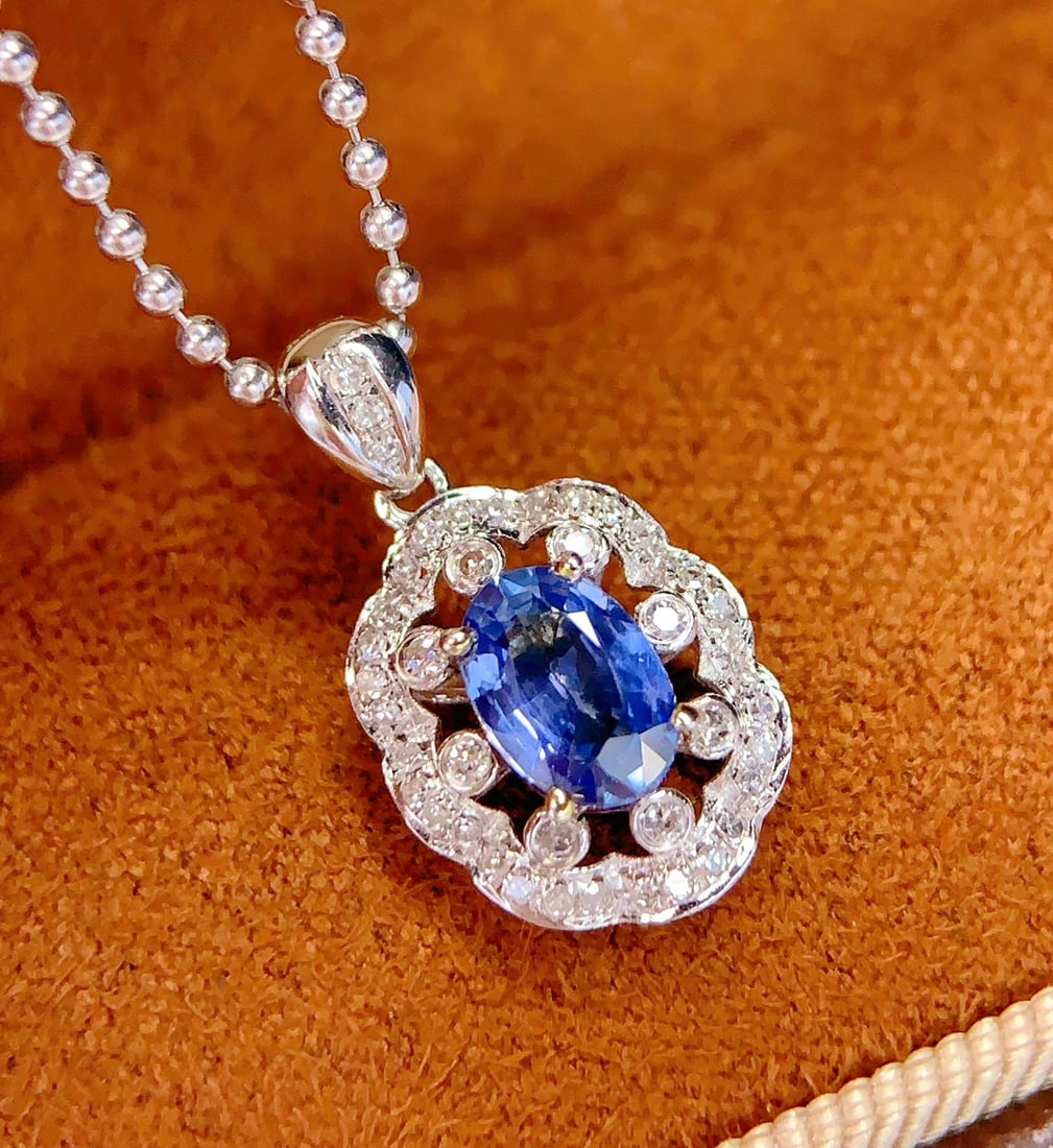 18K Gold Natural Sapphire Pendant, 0.85ct, Diamond Accent - 2