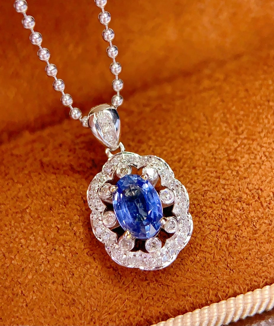 18K Gold Natural Sapphire Pendant, 0.85ct, Diamond Accent - 5