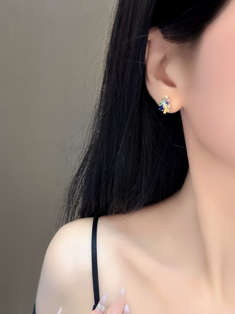 18K Gold Diamond & Gemstone Bow Stud Earrings, 0.78 Carat, Emerald & Sapphire - 5