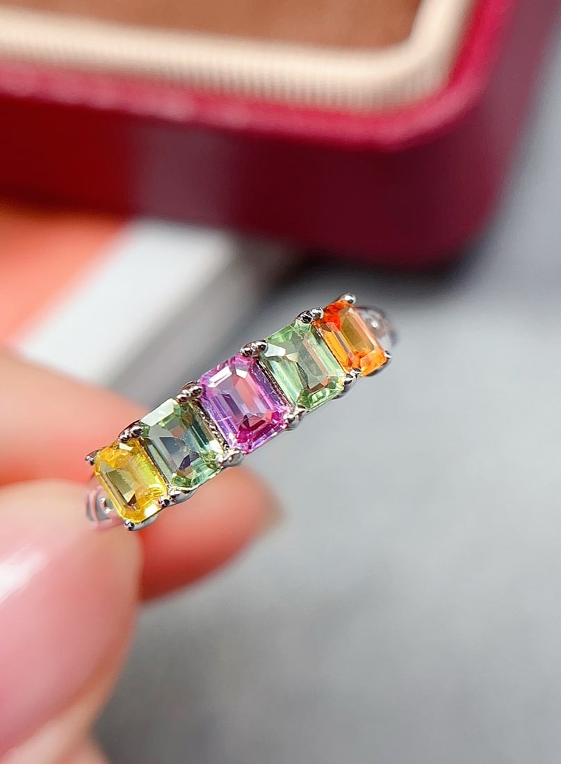 18K Gold Blue Sapphire Ring 1.1ct Emerald Cut - 3