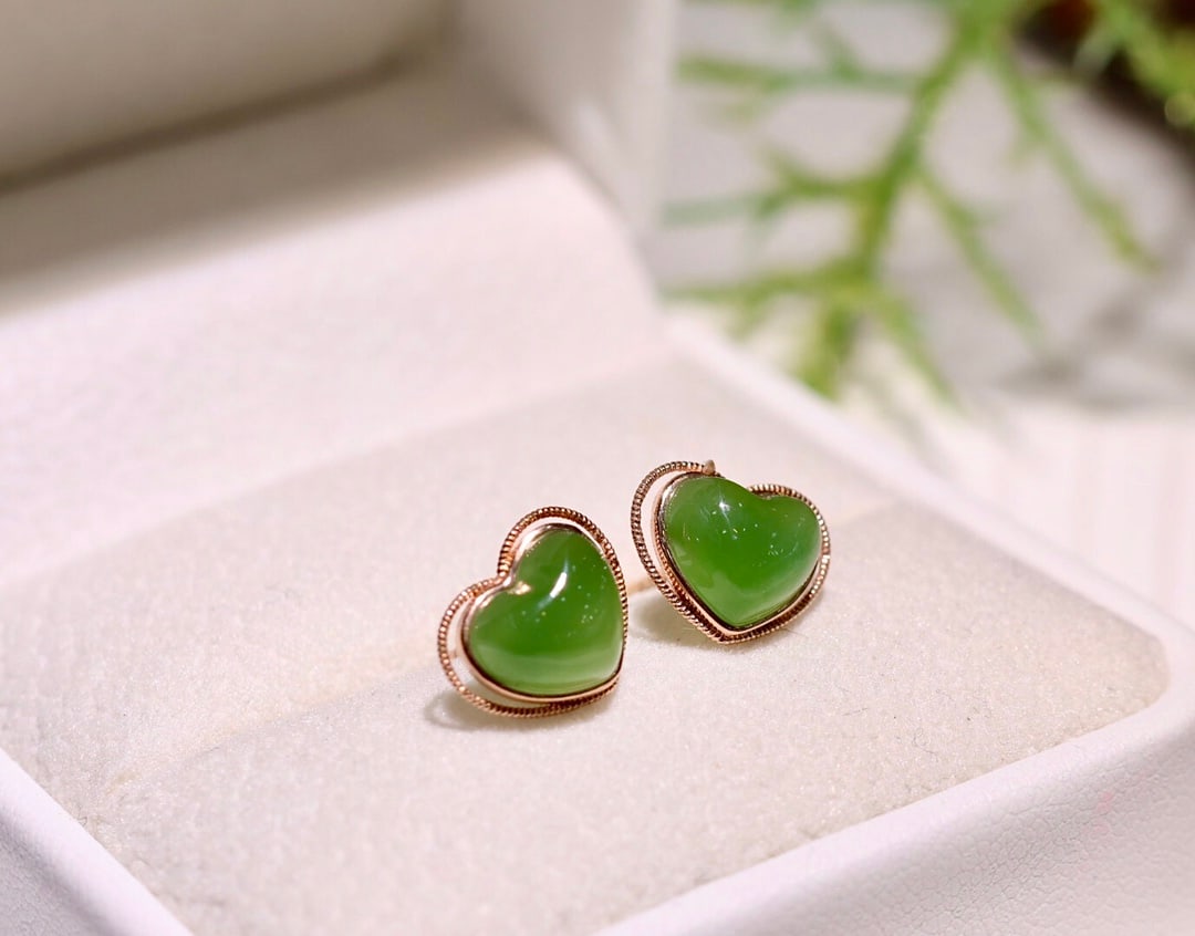 18K Gold Hetian Jade Heart Stud Earrings, 8mm, Excellent Luster - 2