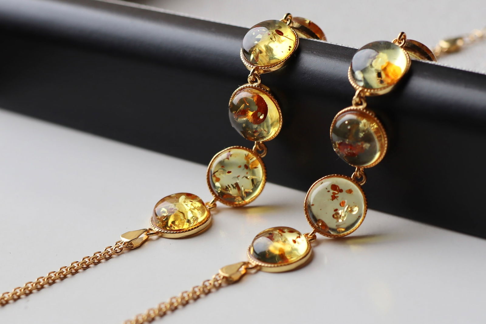 Natural Flower Amber Bead Bracelet Sterling Silver 18K Gold Plated 10mm - 4