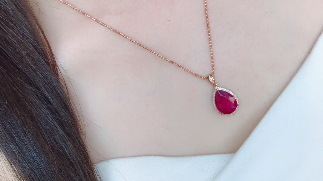 18K Gold Rubellite Tourmaline Pendant with 55 Diamonds, 6.4 ct Gemstone - 4