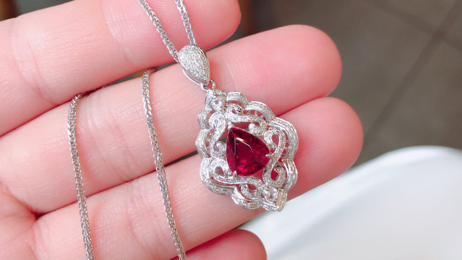 18K Gold Rubellite Tourmaline Pendant with 111 Diamonds and 2 White Sapphires, 2.2 ct Gemstone: Title: 18K Gold Rubellite Tourmaline Pendant with 111 Diamonds and 2 White Sapphires, 2.2 ct Gemstone Description: This exquisite pendant features a richly colored, round and full rubellite