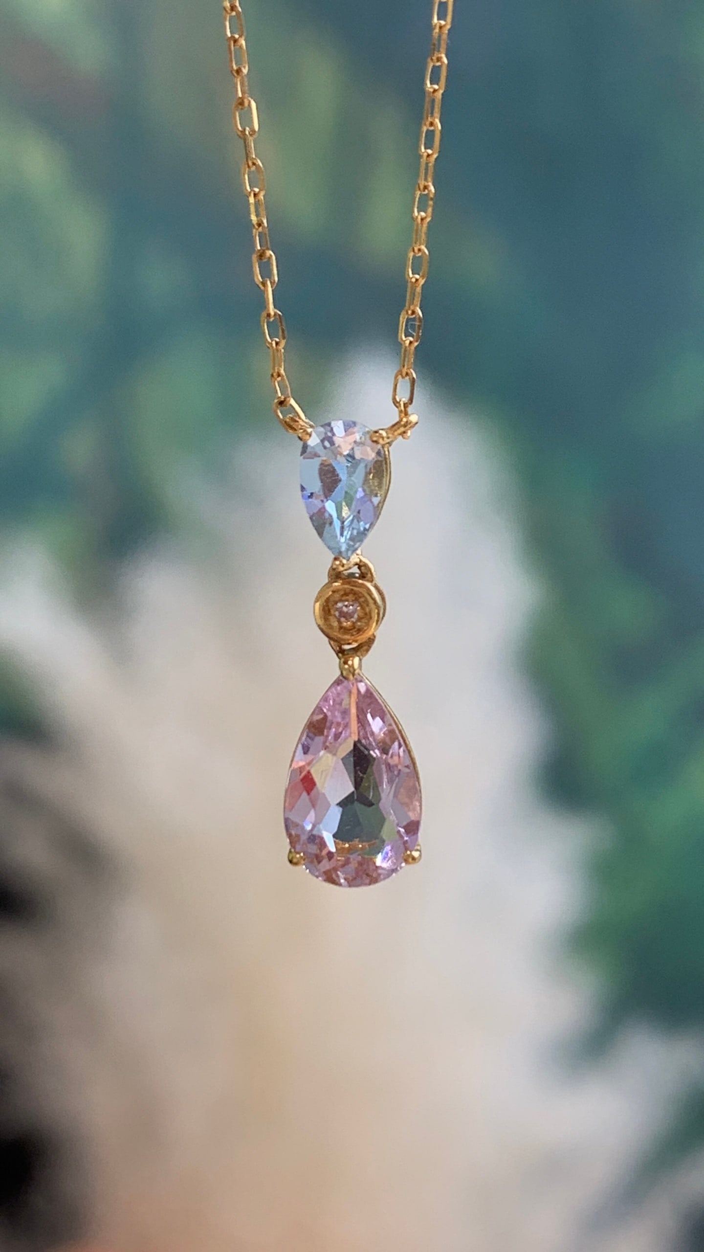 18K Gold Pink Morganite Necklace, 1.0ct, Soft Romantic Tone - 3