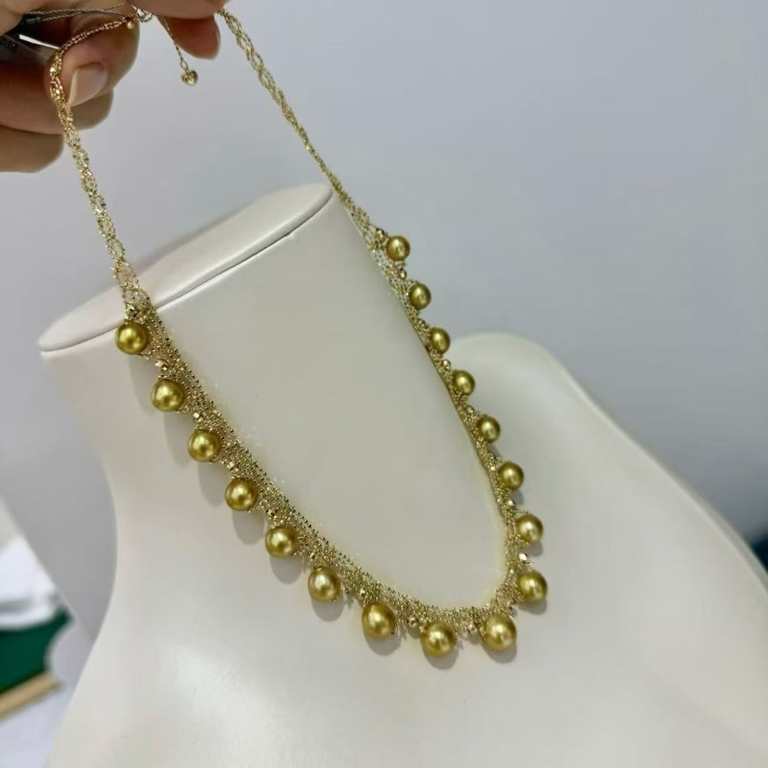 18K Gold Lace Knitted Pearl Necklace - 6