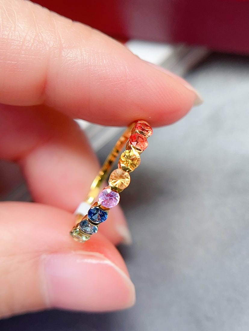 18K Gold Blue Sapphire Cluster Ring 0.7ct - 2