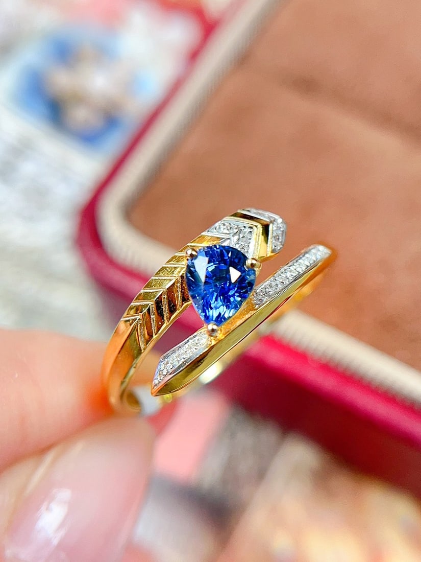18K Gold Blue Sapphire Diamond Designer Ring 0.6ct - 2