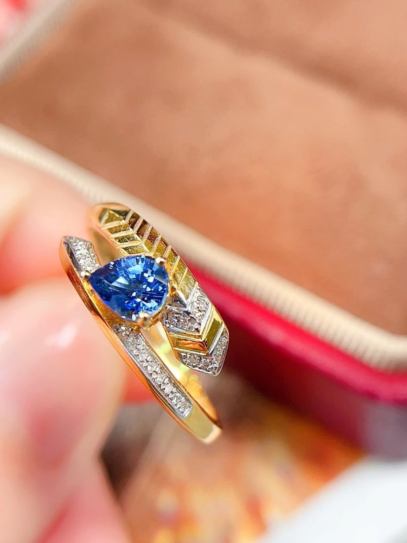 18K Gold Blue Sapphire Diamond Designer Ring 0.6ct - 3