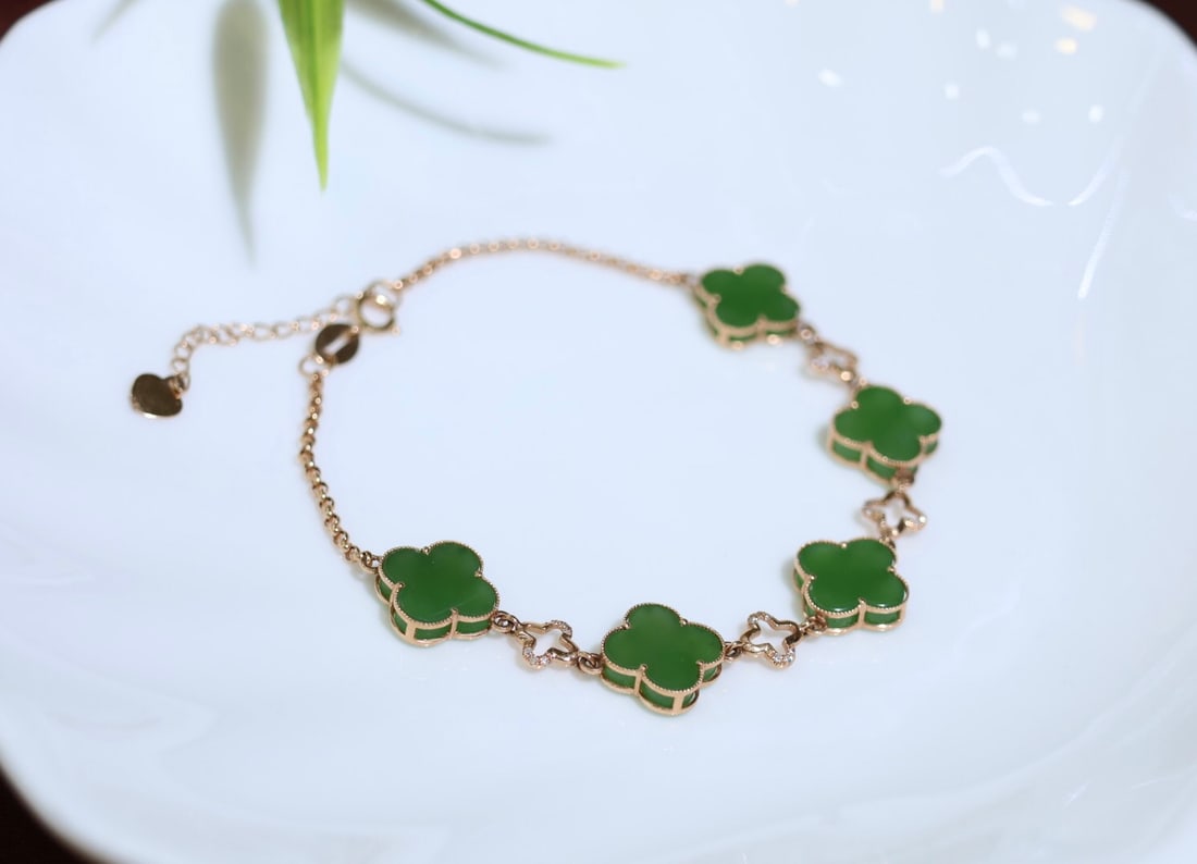 18K Gold Jade Four-Leaf Clover Bracelet, 10x5mm, Exquisite Craftsmanship - 3