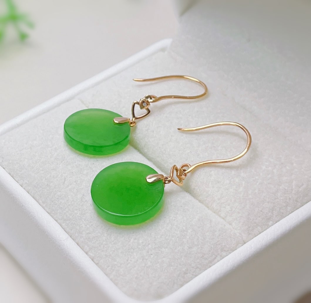 18K Gold Hetian Jade Apple Green Earrings, 12mm - 3