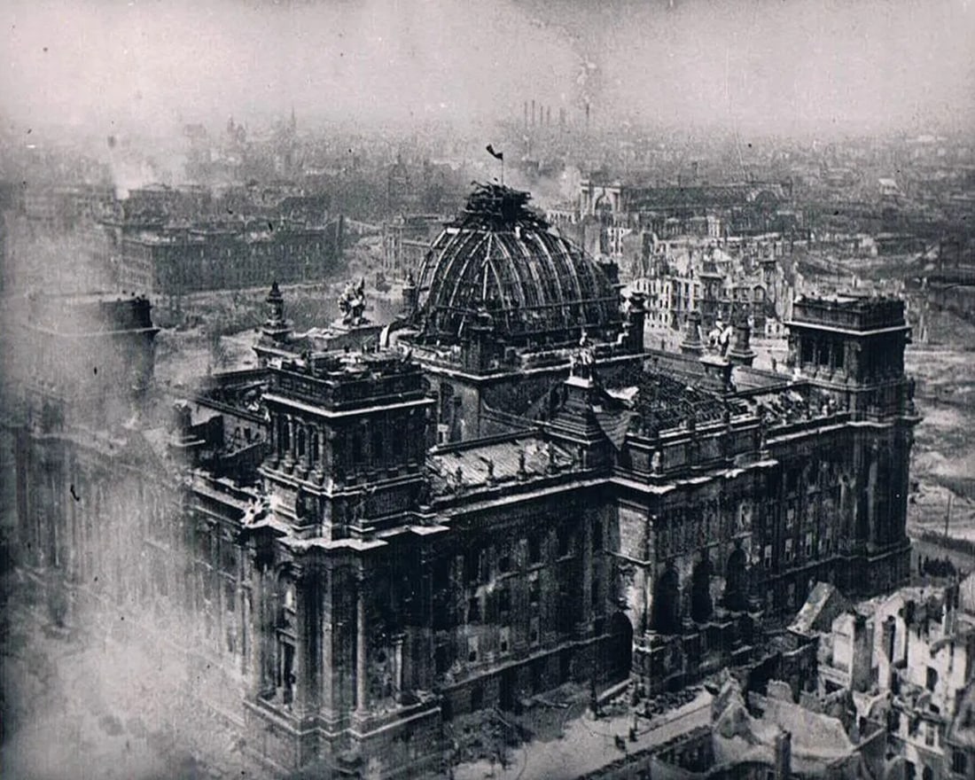 1945, WWII ORNATE EUROPEAN ARCHITECTURE BOMBING: Title: 1945, WWII ORNATE EUROPEAN ARCHITECTURE BOMBING Artist/Source: UNKNOWN Original Date: 1945 Dimensions: 8X10" Description: || UNITED STATES SHIPPING ONLY! || This lot is a Dye Based Photolithogr