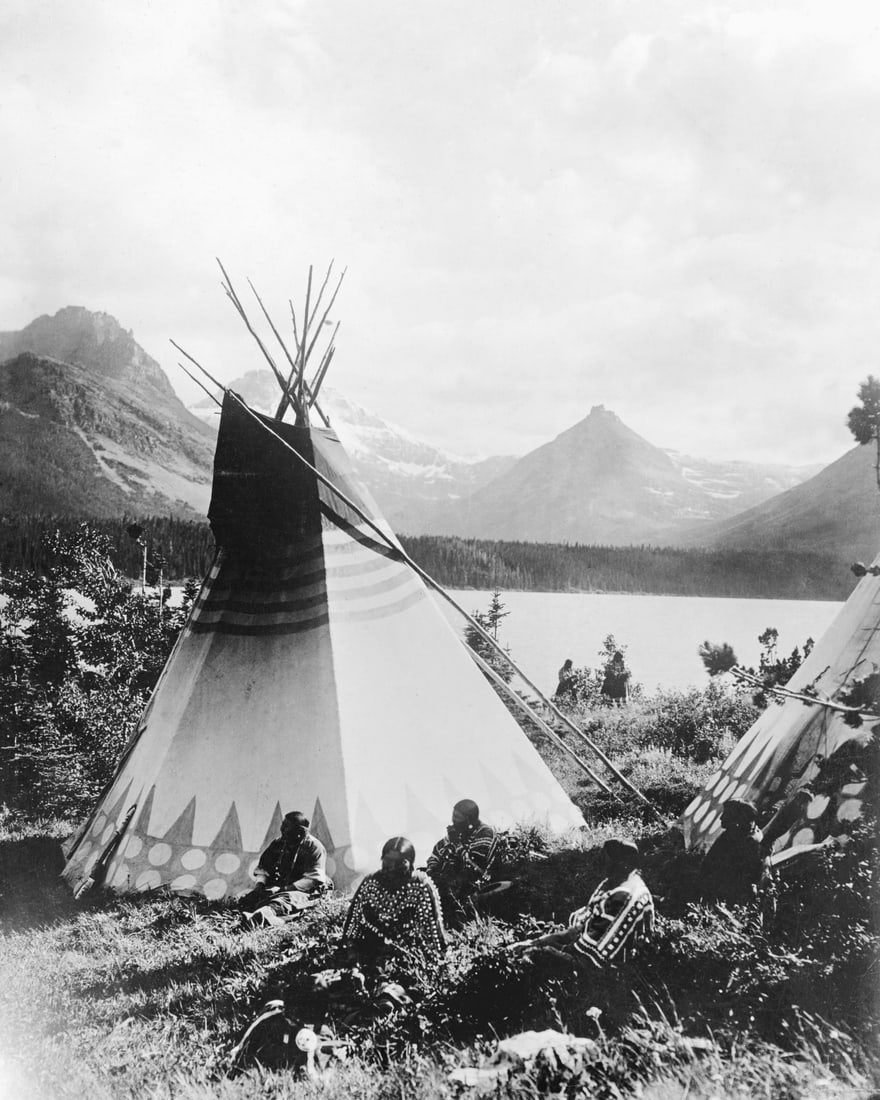 1909, NATIVE WOMEN; ROCKY MOUNTAINS: Title: 1909, NATIVE WOMEN; ROCKY MOUNTAINS Artist/Source: UNKNOWN Original Date: 1909 Dimensions: 10X8" Description: || UNITED STATES SHIPPING ONLY! || This lot is a Dye Based Photolithograph and is