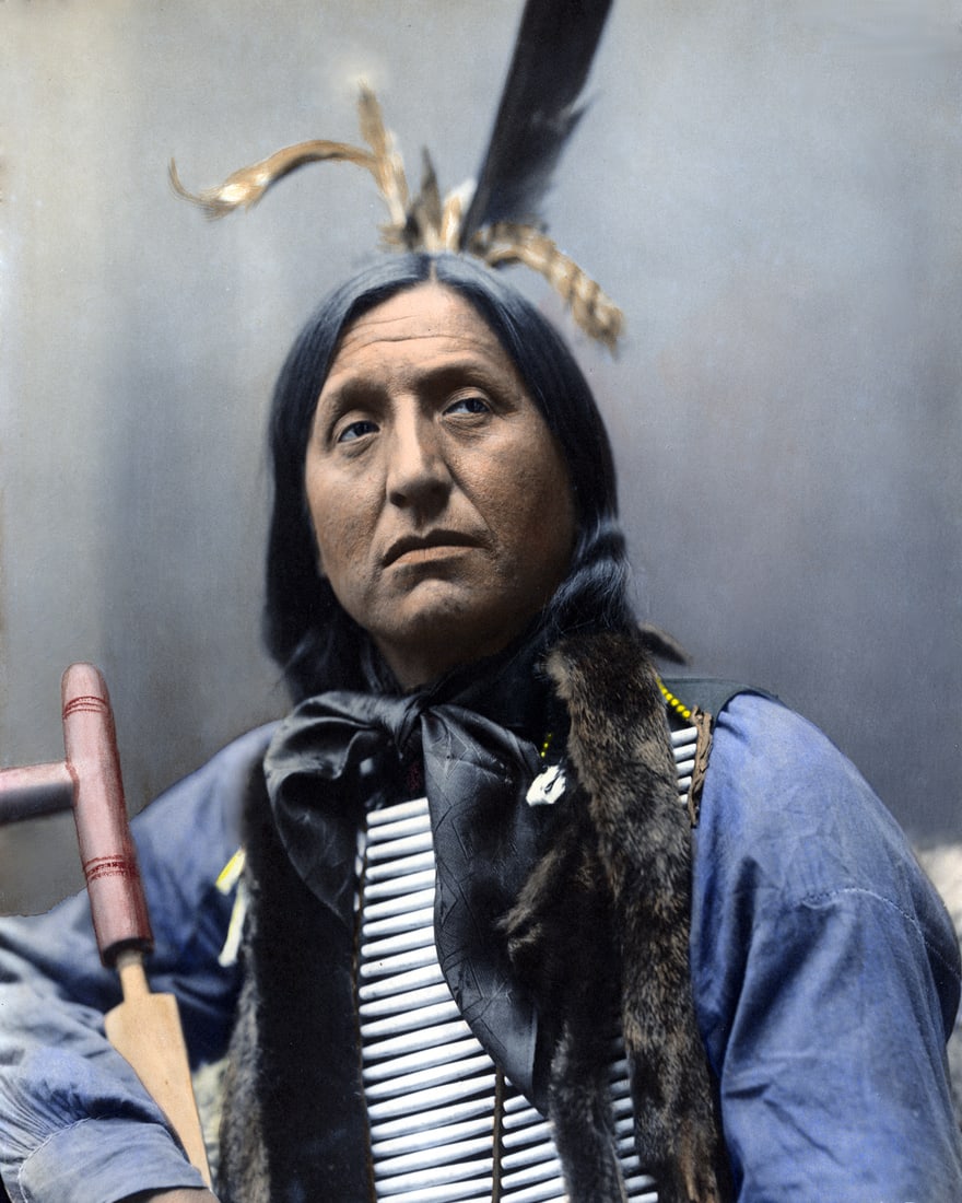 1899, "LEFT HAND BEAR": Title: 1899, "LEFT HAND BEAR" Artist/Source: HERMAN HEYN Original Date: 1900 (ORIGINAL SOURCE) Dimensions: 10X8" Description: || UNITED STATES SHIPPING ONLY! || This lot is a Dye Based