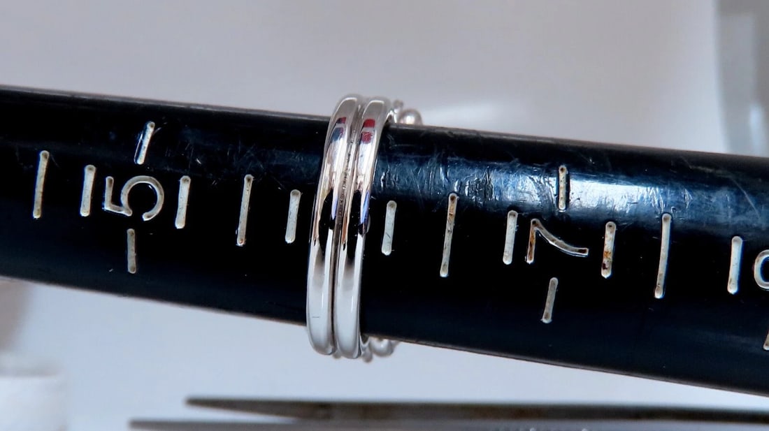 GIA Certified 27.35ct natural Blue Tanzanite diamonds ring 18kt Three Stone** - 7