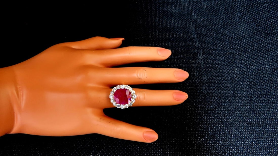 GIA certified 11.90ct natural ruby diamond ring 18kt classic halo - 9
