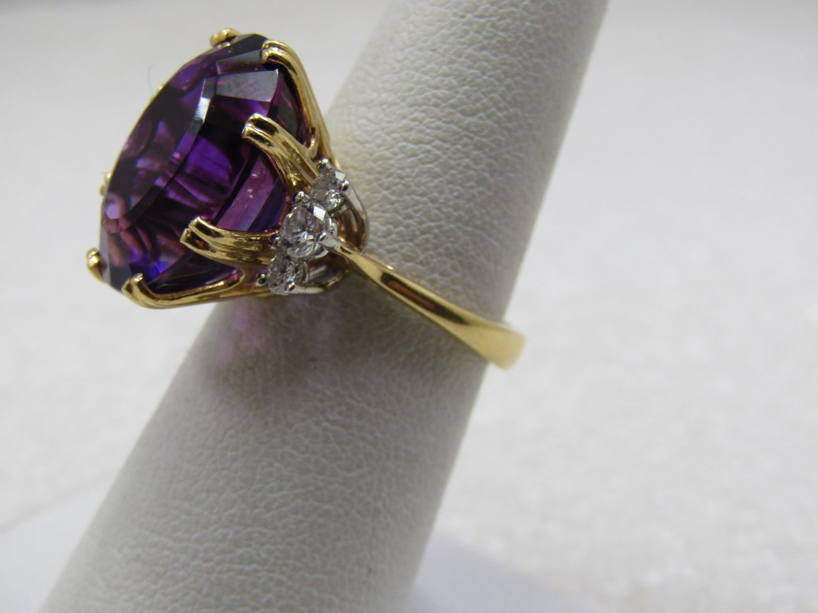 Vintage 18kt & Platinum Amethyst Diamond Ring, Sz. 6.5 - 3