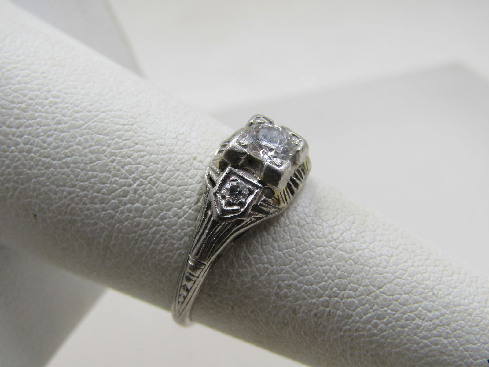 Vintage Platinum Diamond Engagement Ring, Art Deco, Sz. 7. 1920's, Signed Certified - 3