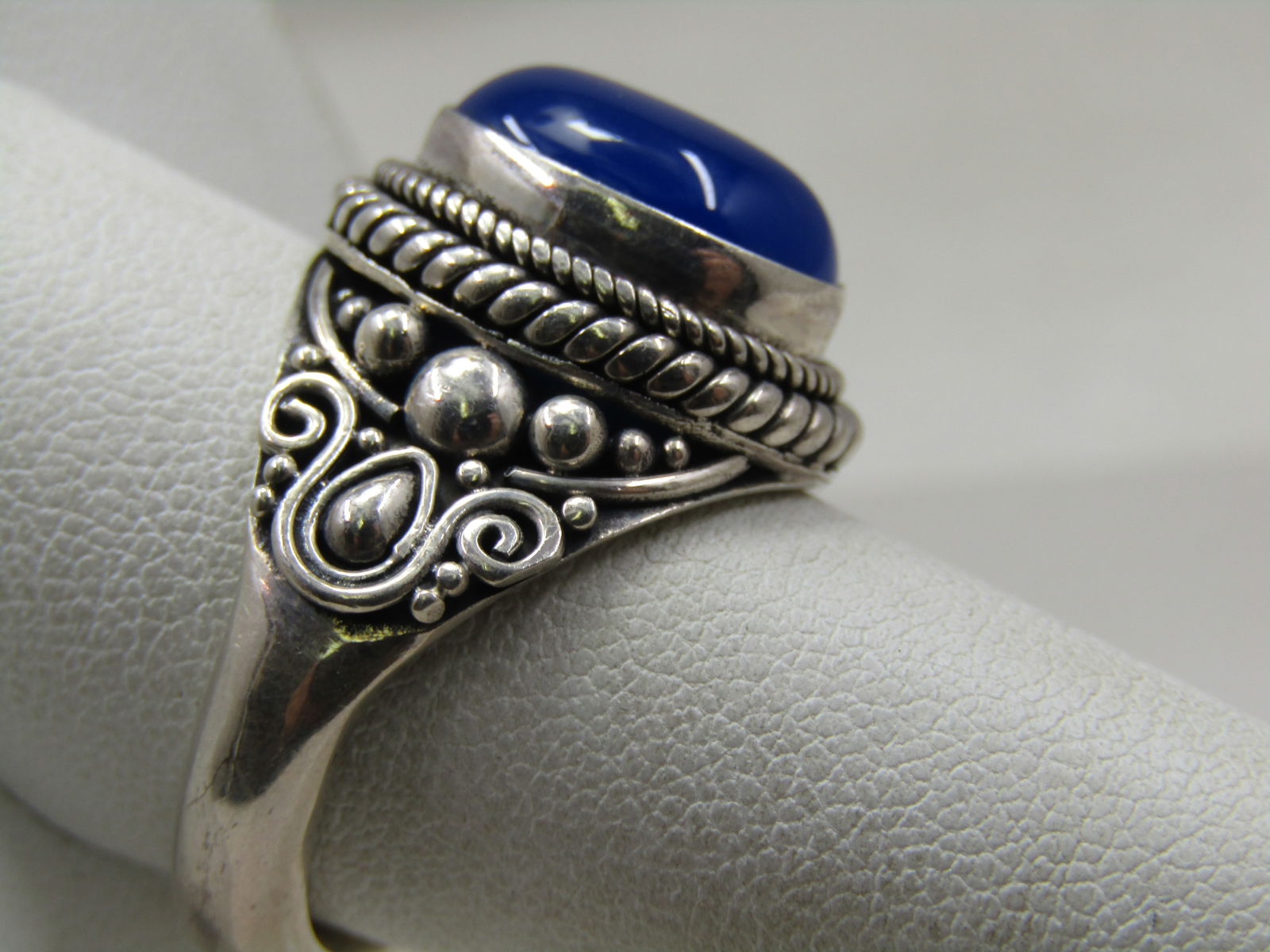 Sterling Blue Chalcedony Bali Ring, Sz. 10.5, Suarti - 3