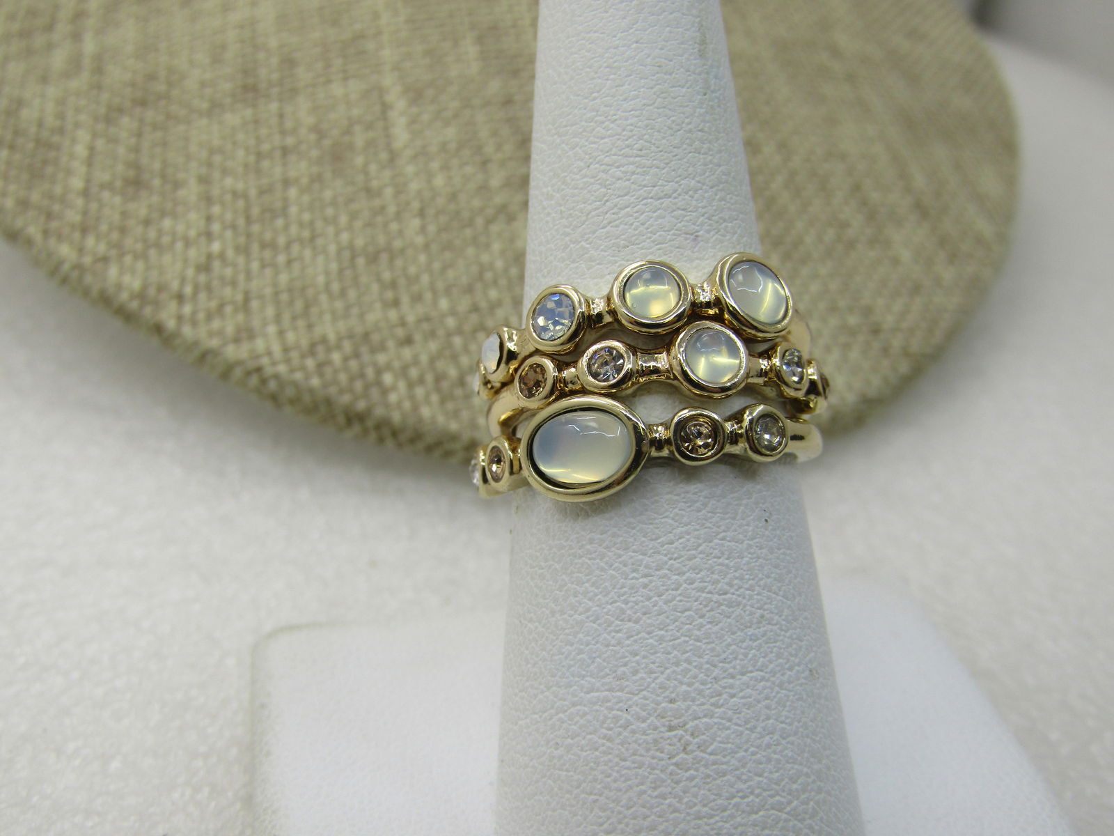 Avon Opalescent Stacking Ring Set Sz 6, In Original Box, New - 4