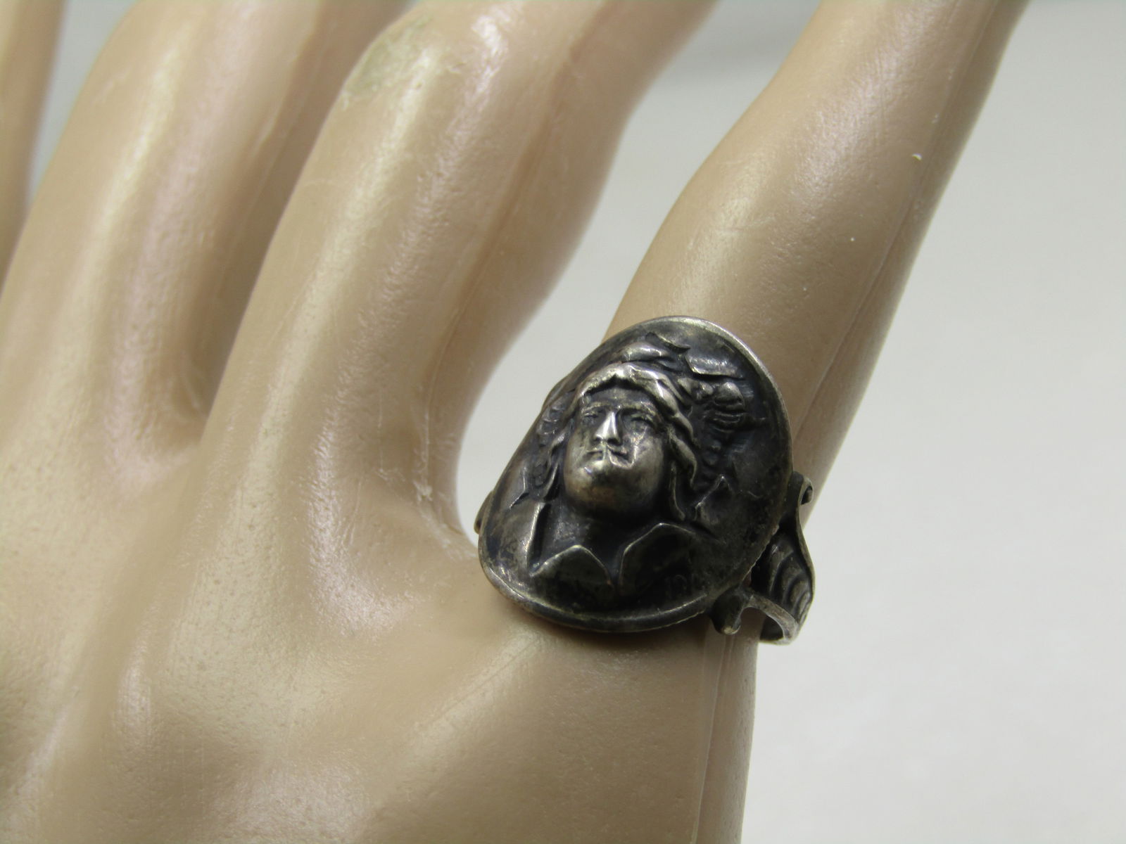 1918 SIlver Dime Raised Image Ring, Sz. 5.5. - 8