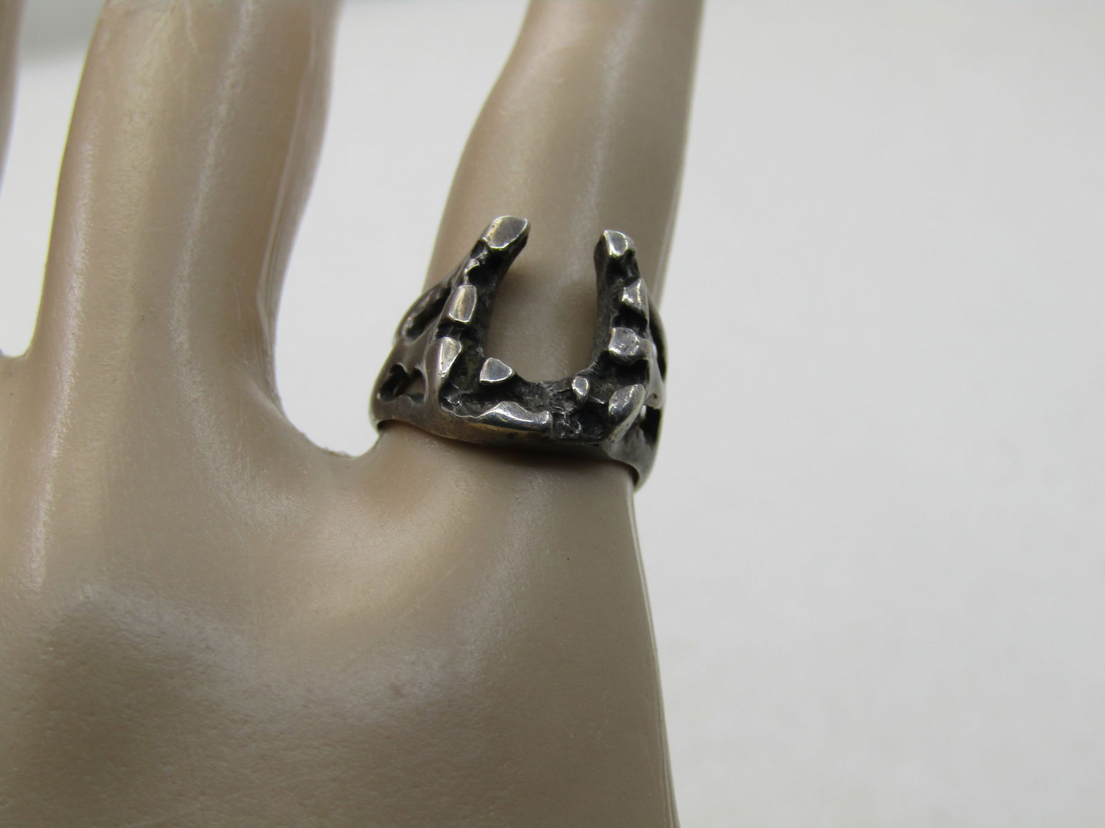 Vintage Sterling Southwestern Horseshoe Nugget Ring, Sz. 3.5 - 10