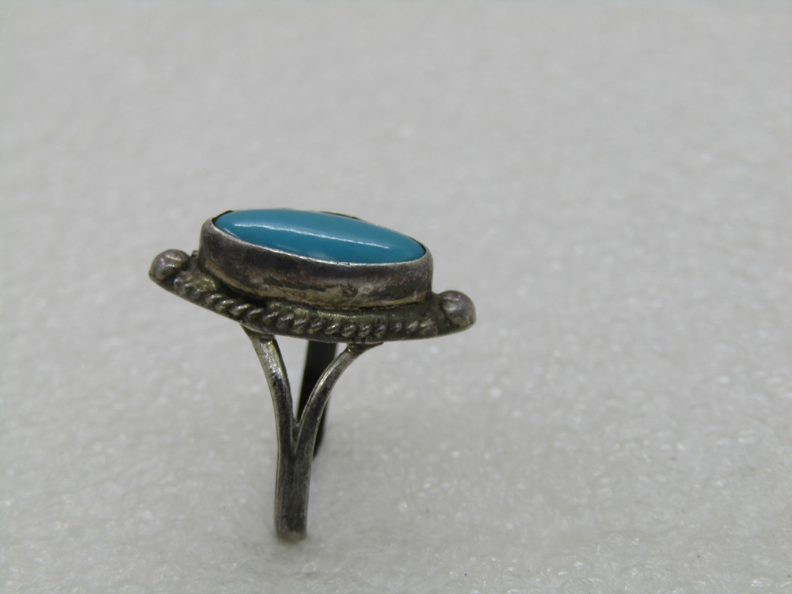 Vintage Sterling Southwestern Turquoise Ring, Sz. 5, Cateye Shaped - 3