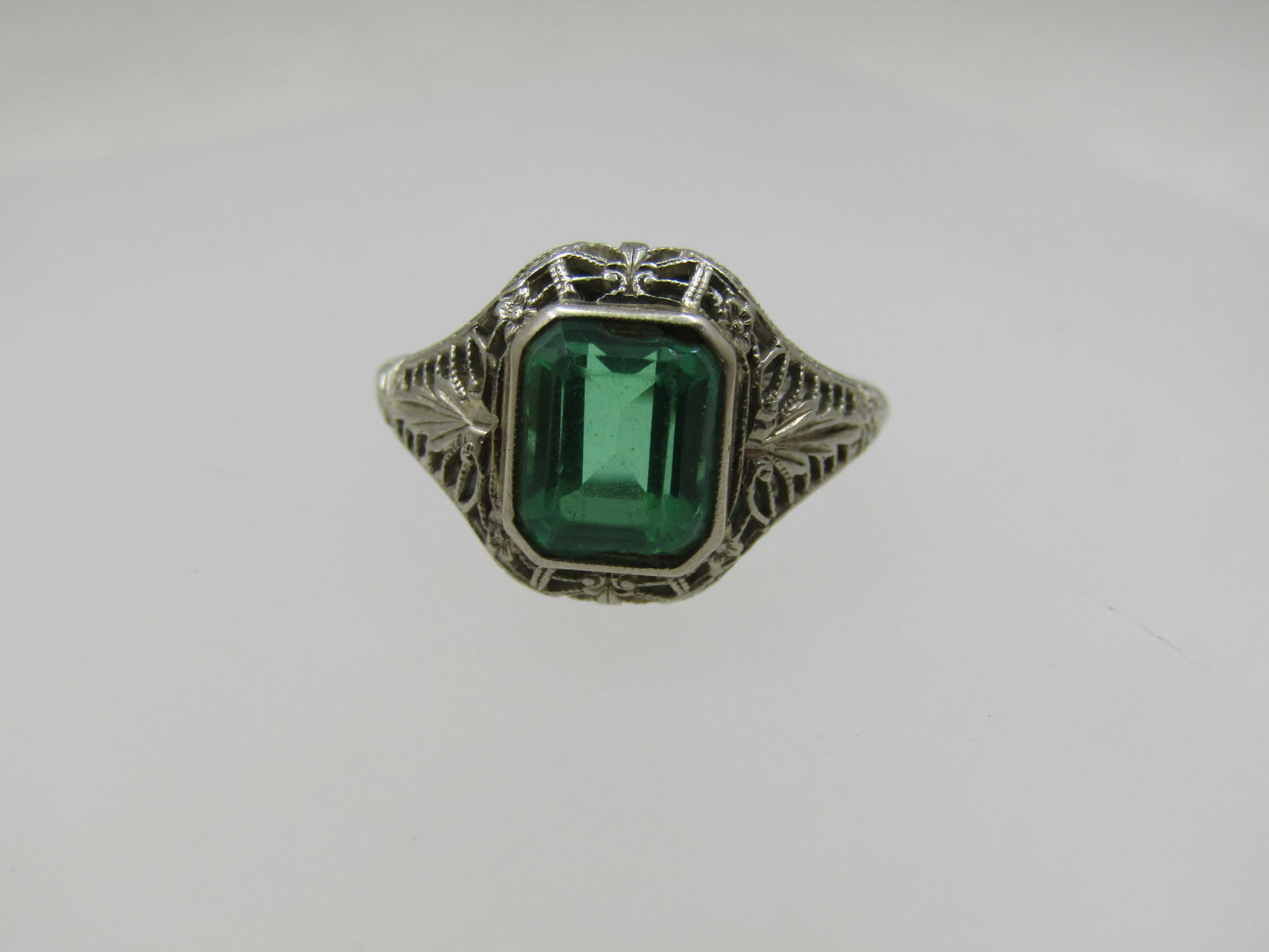 Vintage 10kt Green Spinel Filigree Art Deco Ring, Sz. 5, Signed - 4