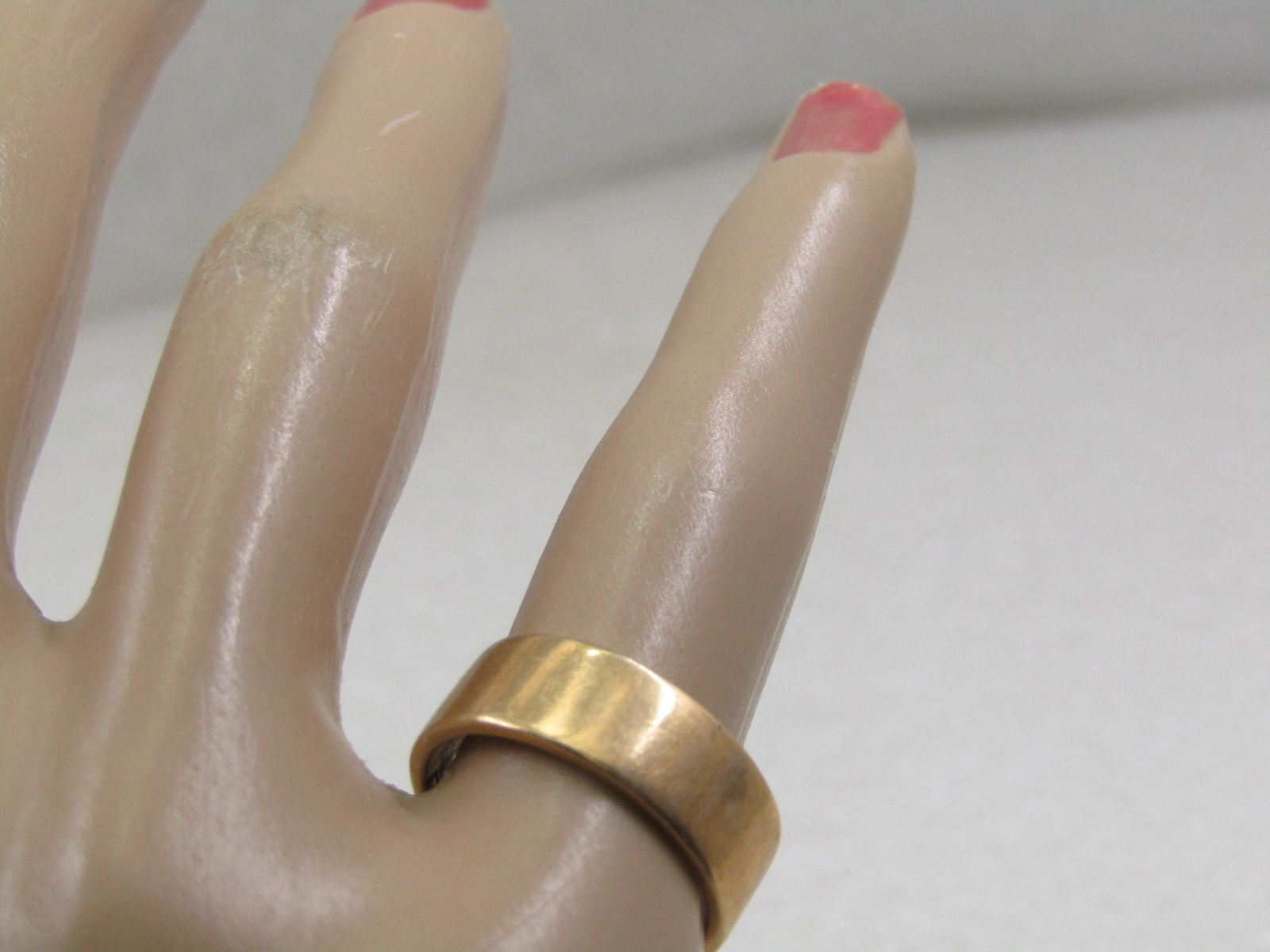 Vintage 14kt Wedding Band, 6.5mm, Sz. 5.5 - 8