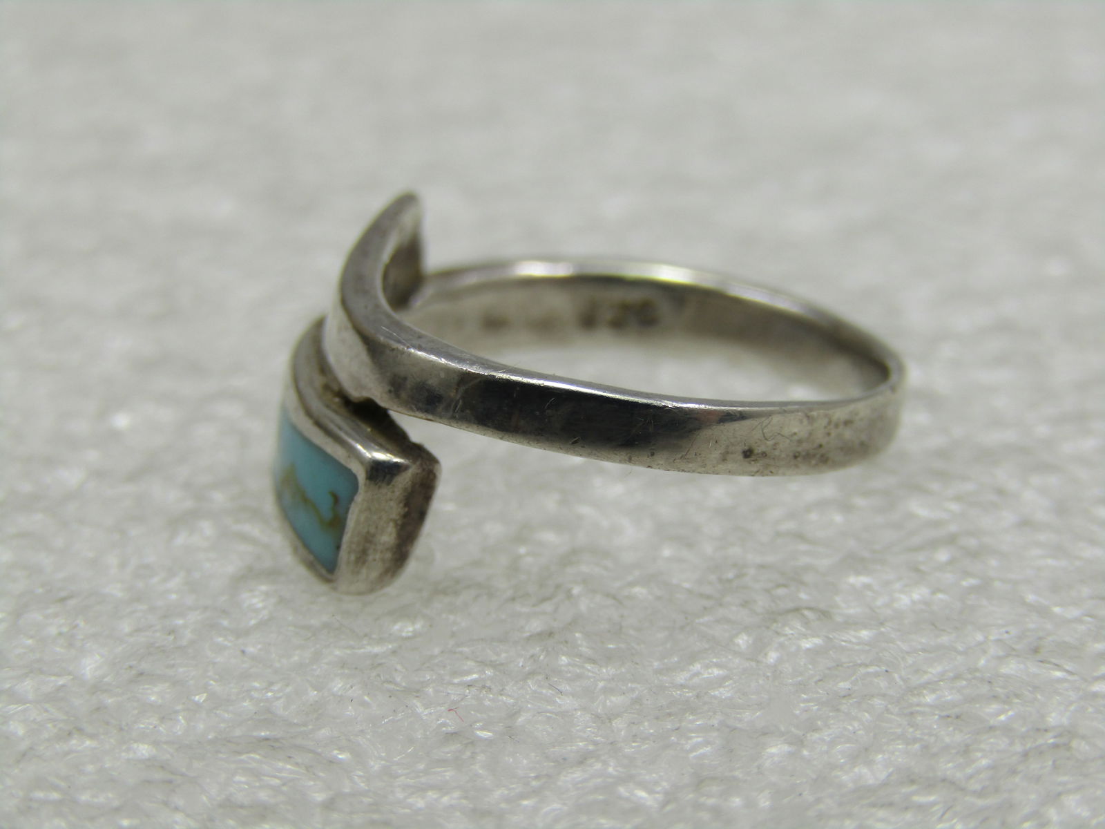 Vintage Southwestern Sterling Turquoise Bypass Ring, Sz. 5 - 5