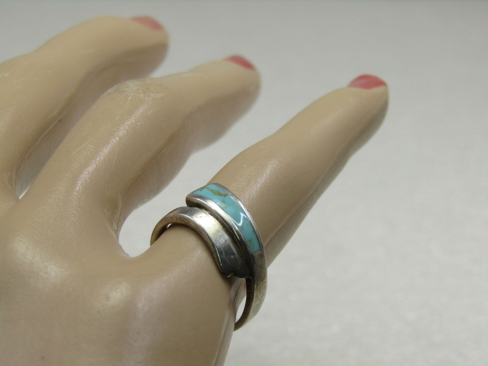 Vintage Southwestern Sterling Turquoise Bypass Ring, Sz. 5 - 7