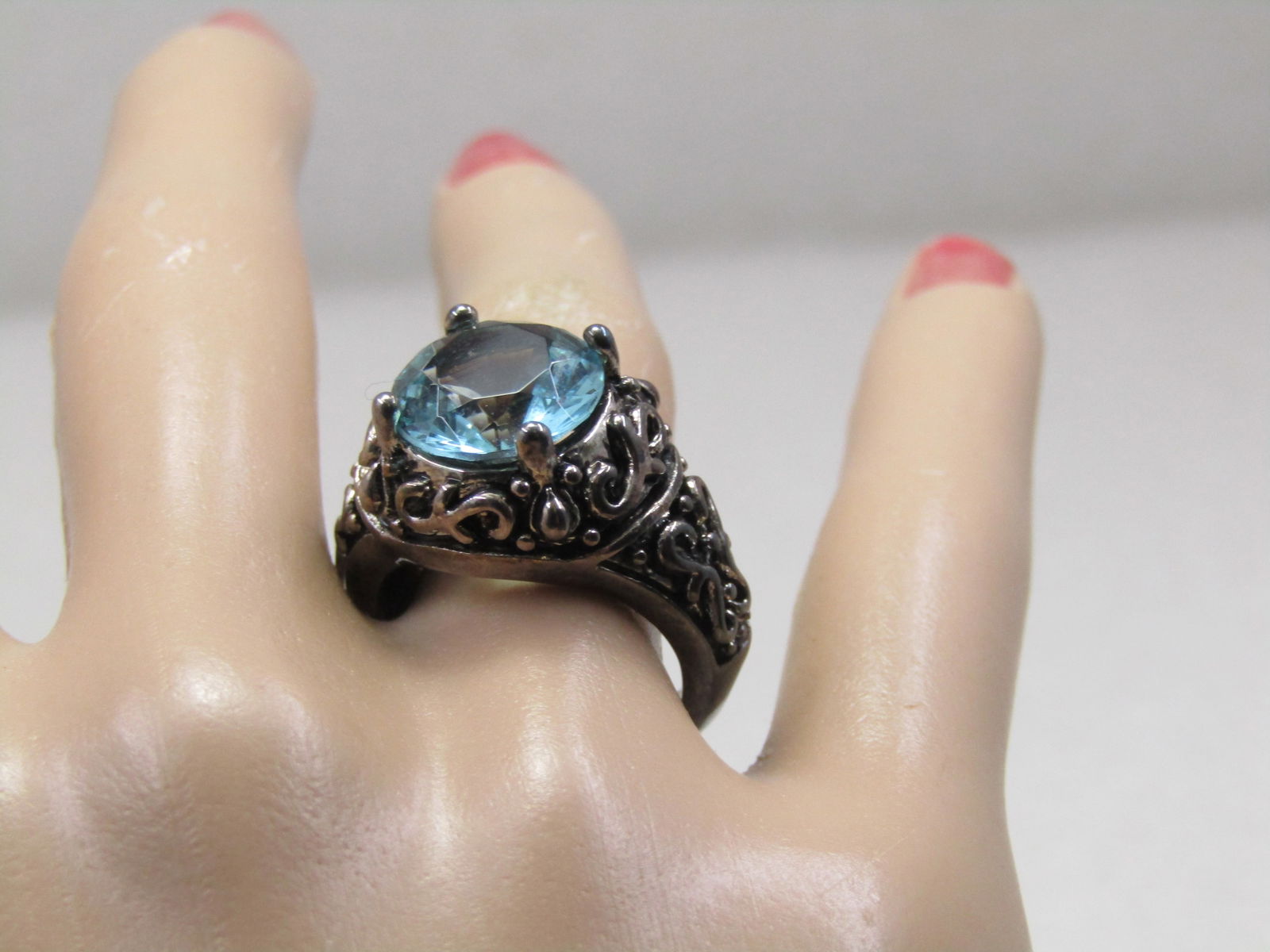 Silver Tone Simulated Blue Topaz Scrolled Ring, Sz. 7, Statement Ring - 5