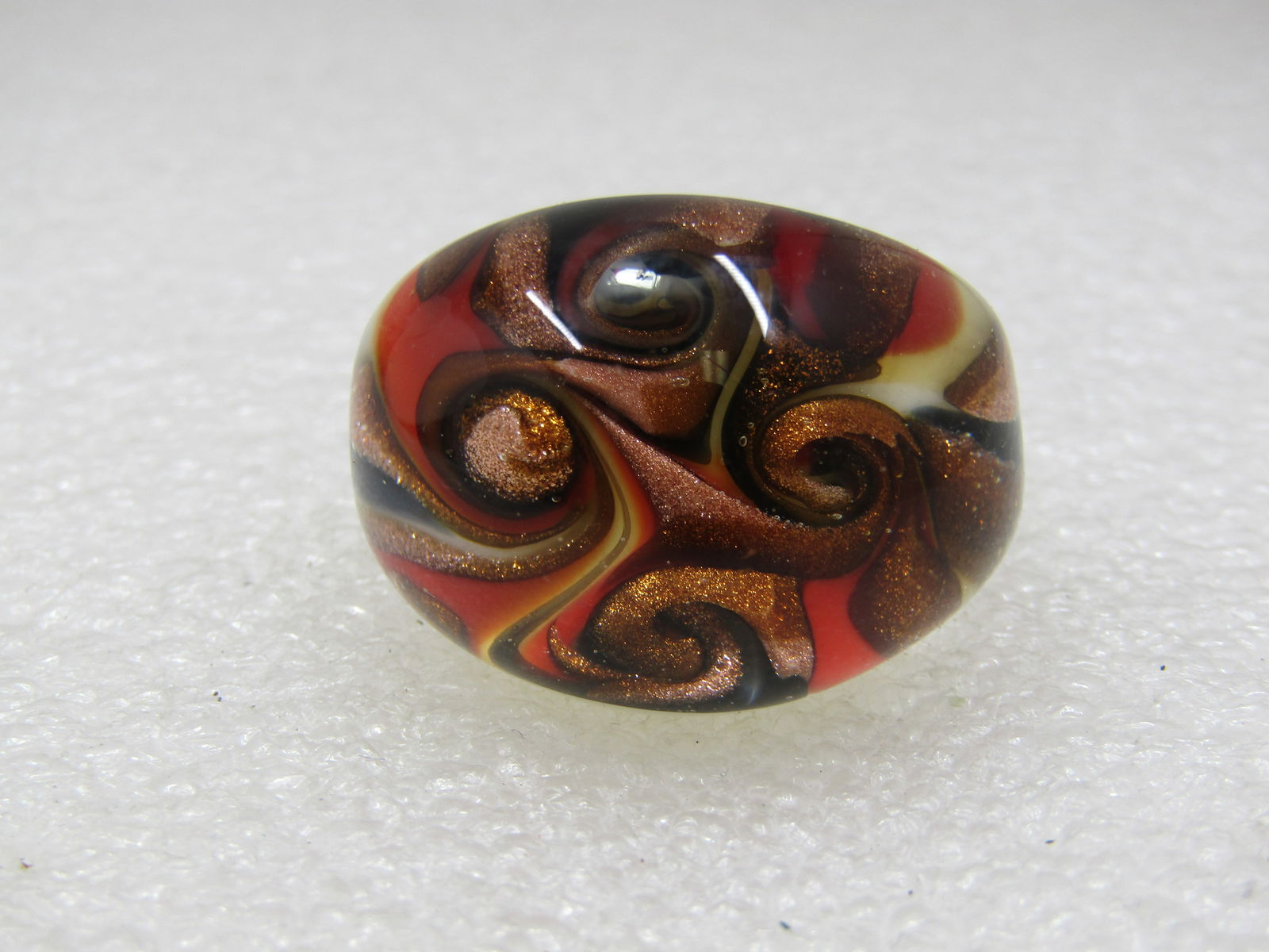 Swirled Glass Ring, Sz. 7, Domed, Murano Style - 4