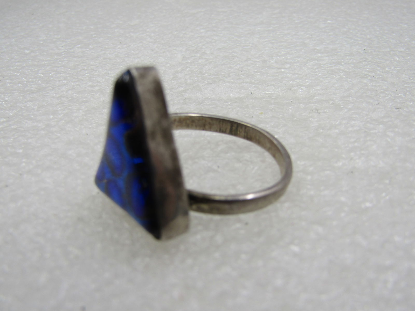 Vintage Sterling Mod Triangular Blue Glass Ring, Unisex, Adjustable - 6