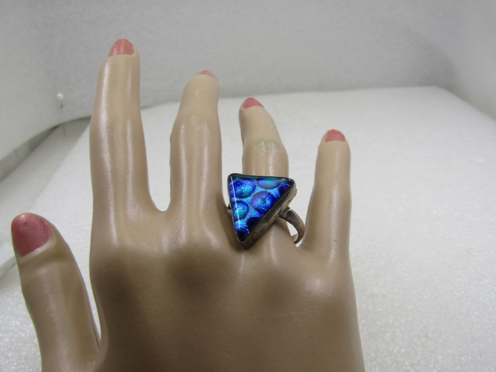 Vintage Sterling Mod Triangular Blue Glass Ring, Unisex, Adjustable - 7