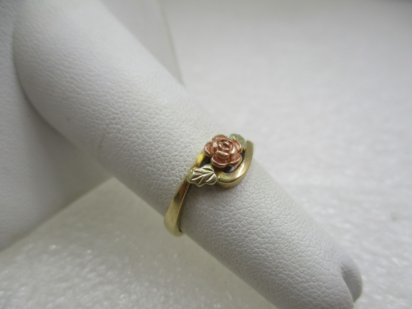 Vintage 10kt Black Hills Gold Rose Ring, Sz. 5.5, Landstroms - 3