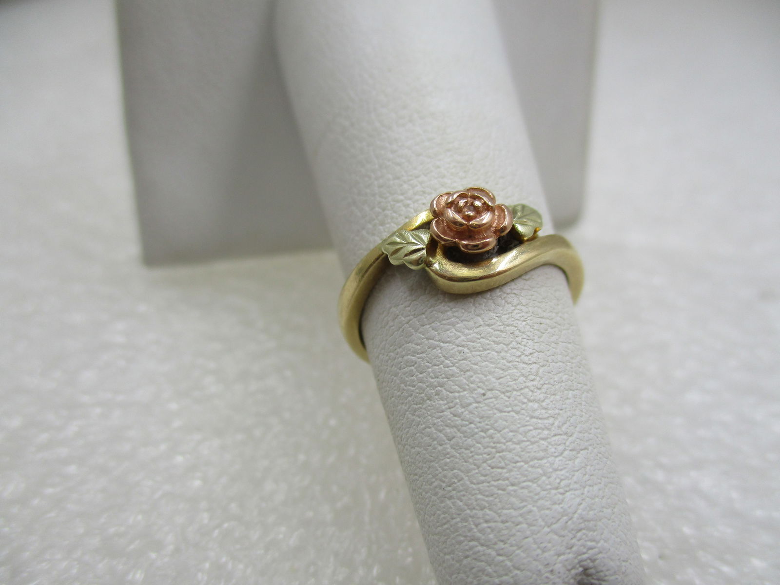 Vintage 10kt Black Hills Gold Rose Ring, Sz. 5.5, Landstroms - 4
