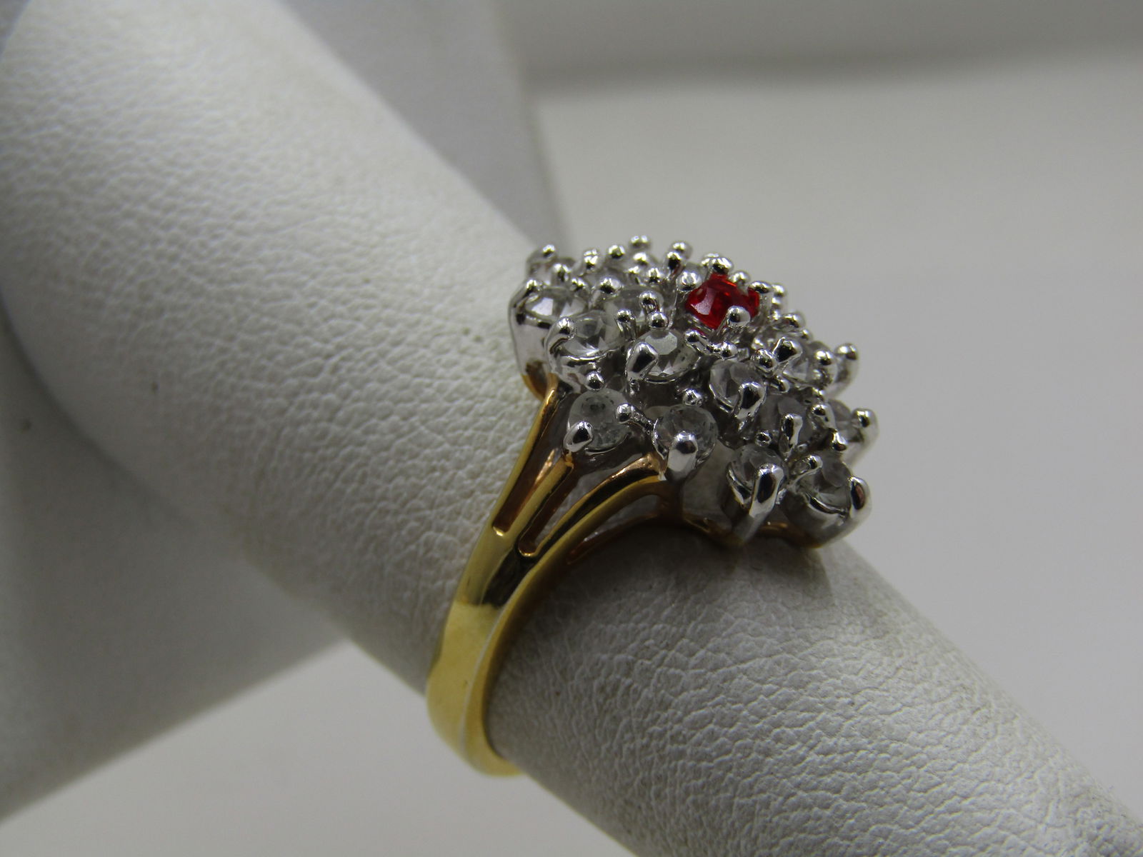 14kt Plated Rhinestone Cocktail Ring, Sz. 6 , Two-Tone. - 2