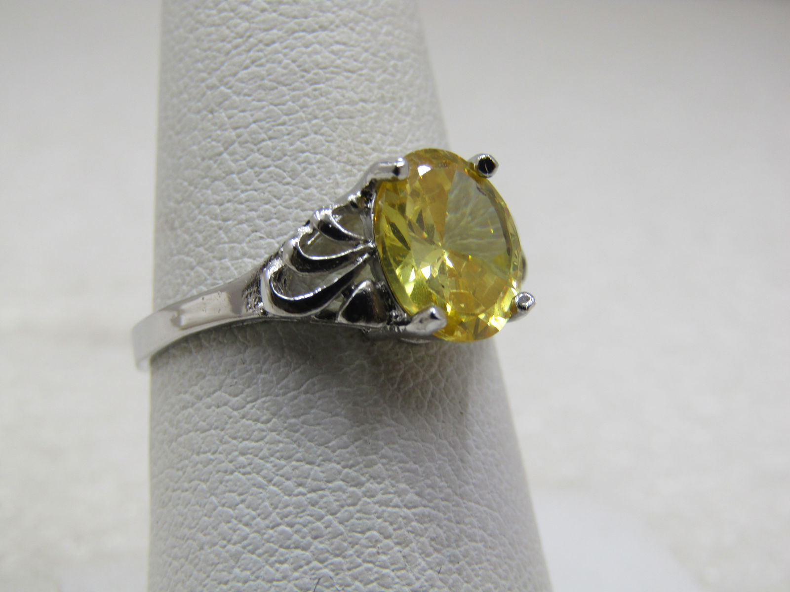 Yellow Stone Scrolled Ring, Sz. 7.75, Silver Tone - 2