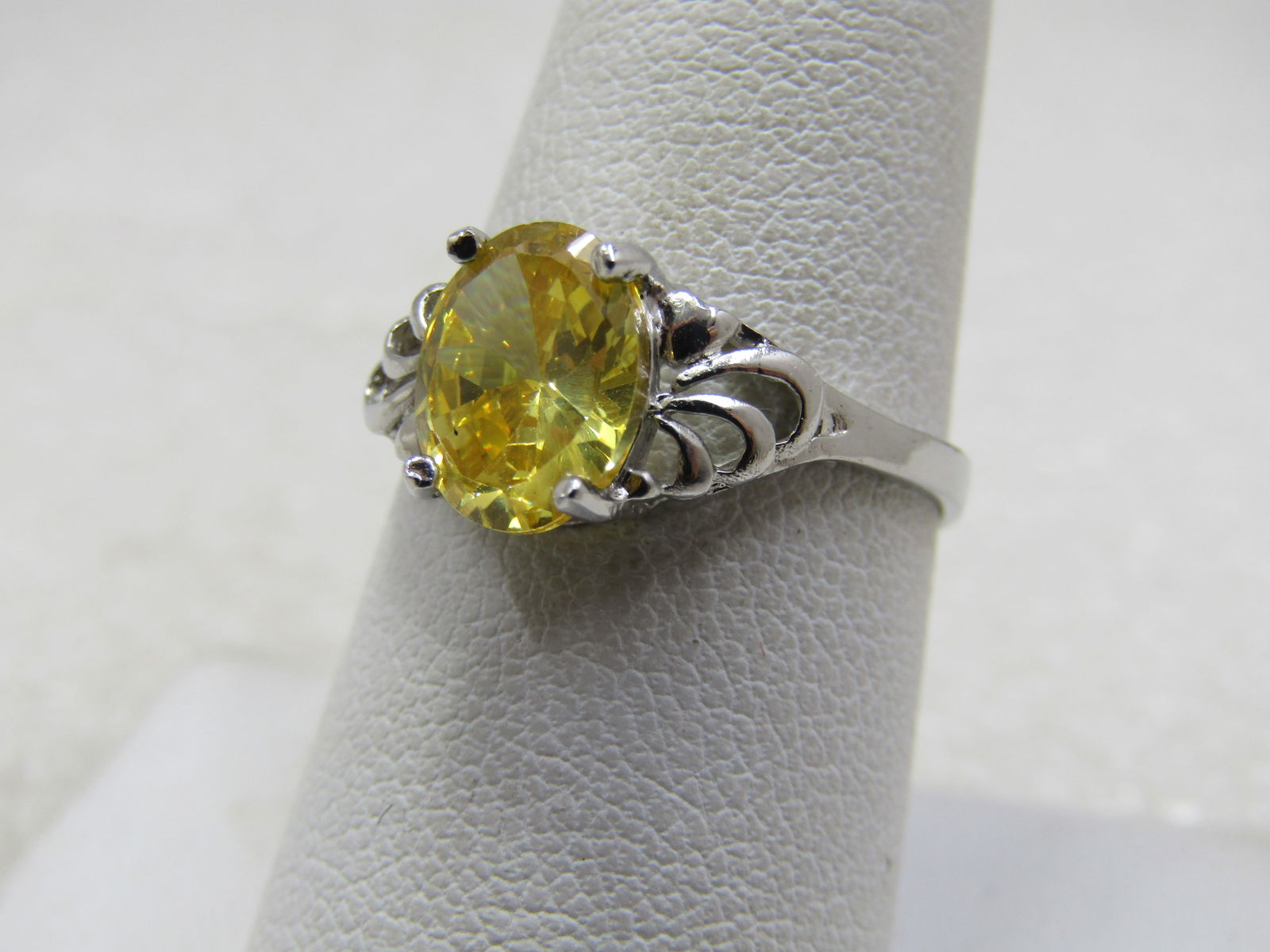 Yellow Stone Scrolled Ring, Sz. 7.75, Silver Tone - 3