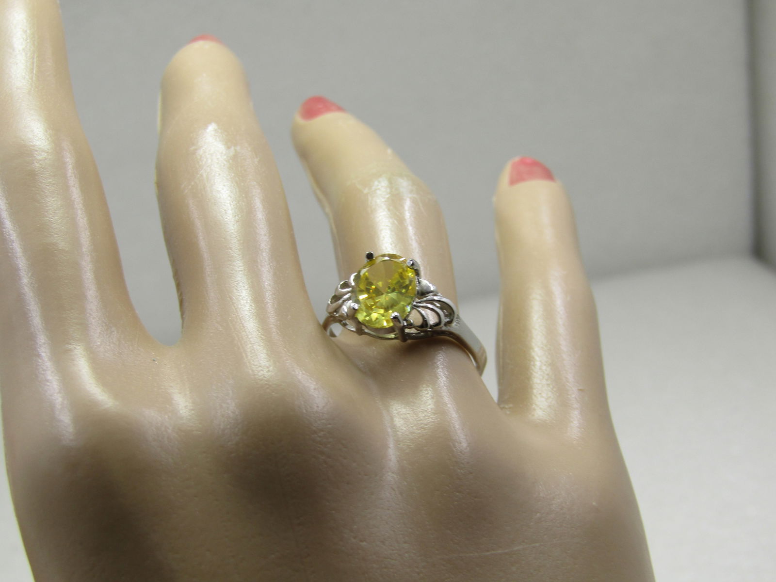 Yellow Stone Scrolled Ring, Sz. 7.75, Silver Tone - 9