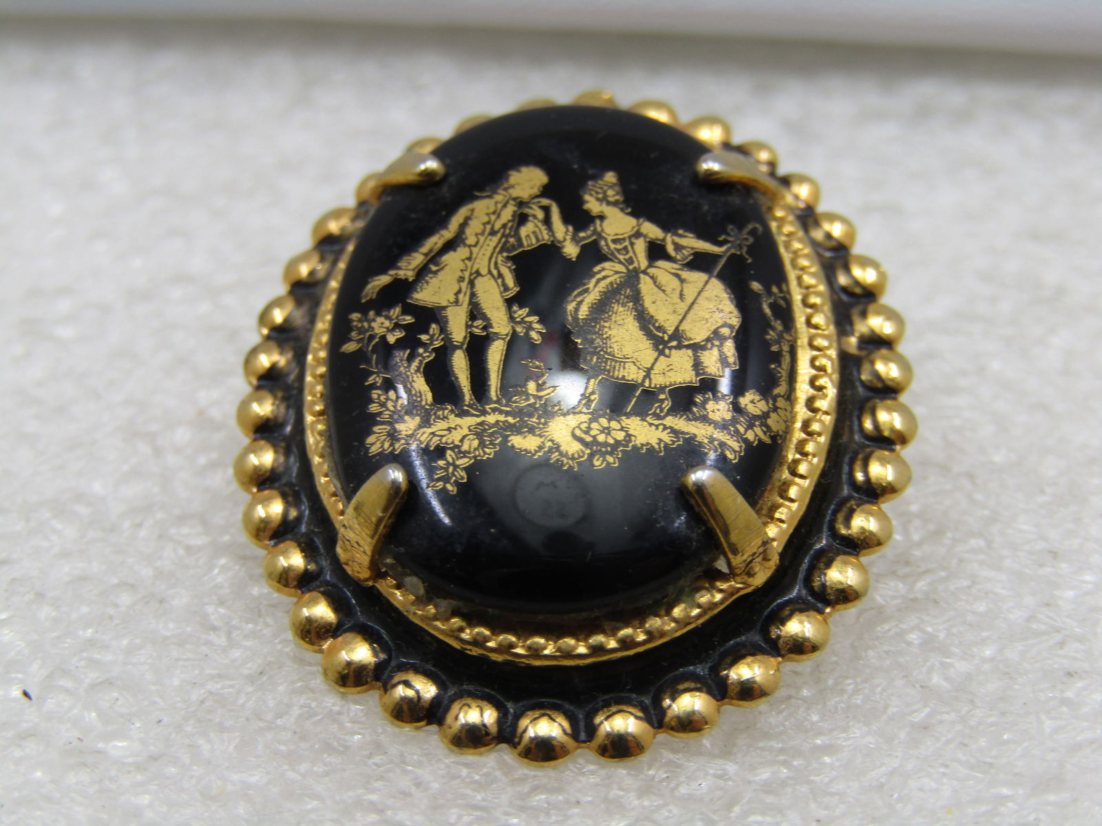 Vintage Black & Gold Courting Cameo Brooch Pendant, - 2