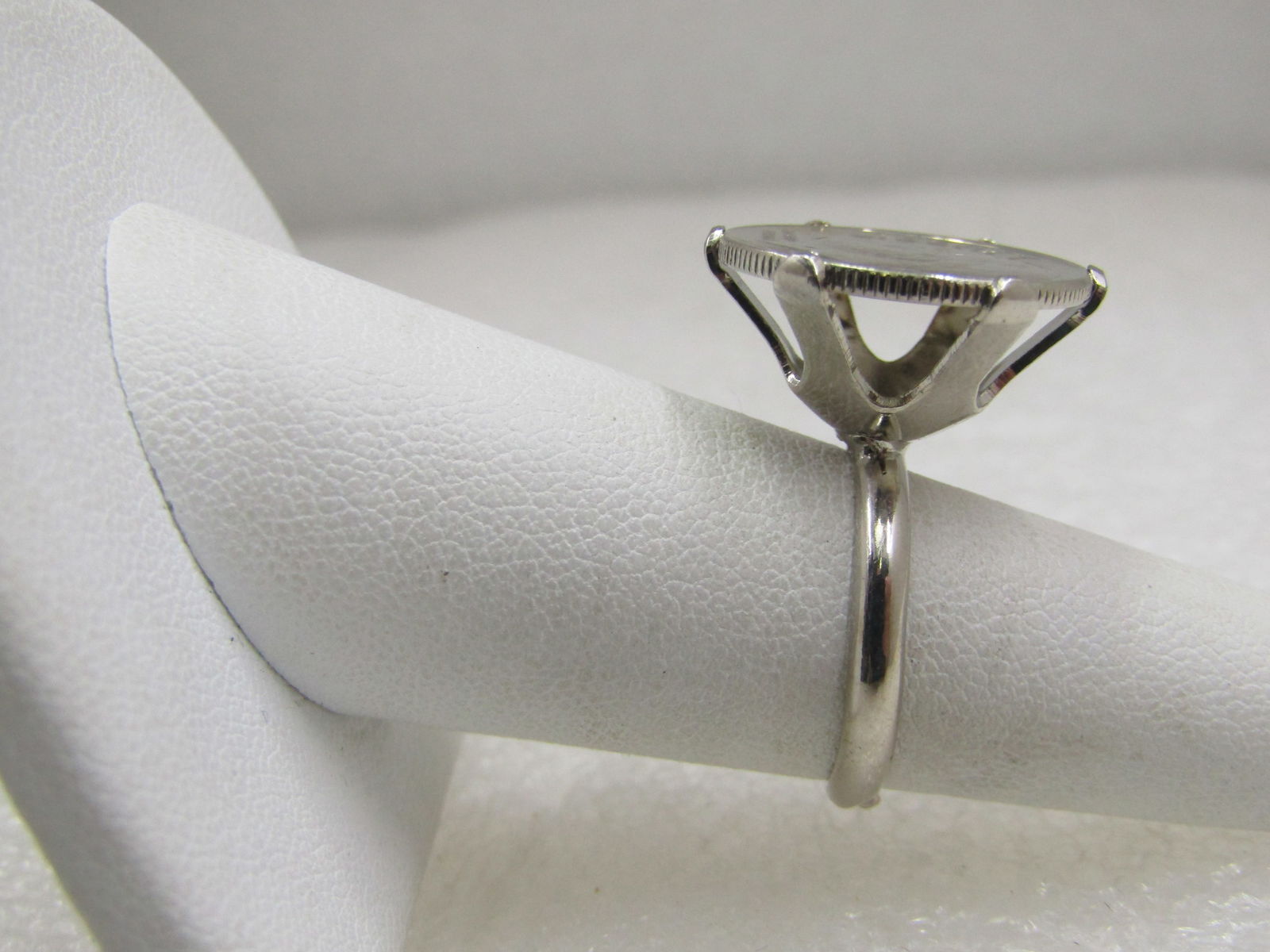 Vintage 1983 Dime Ring, Adjustable, Mod Design - 3
