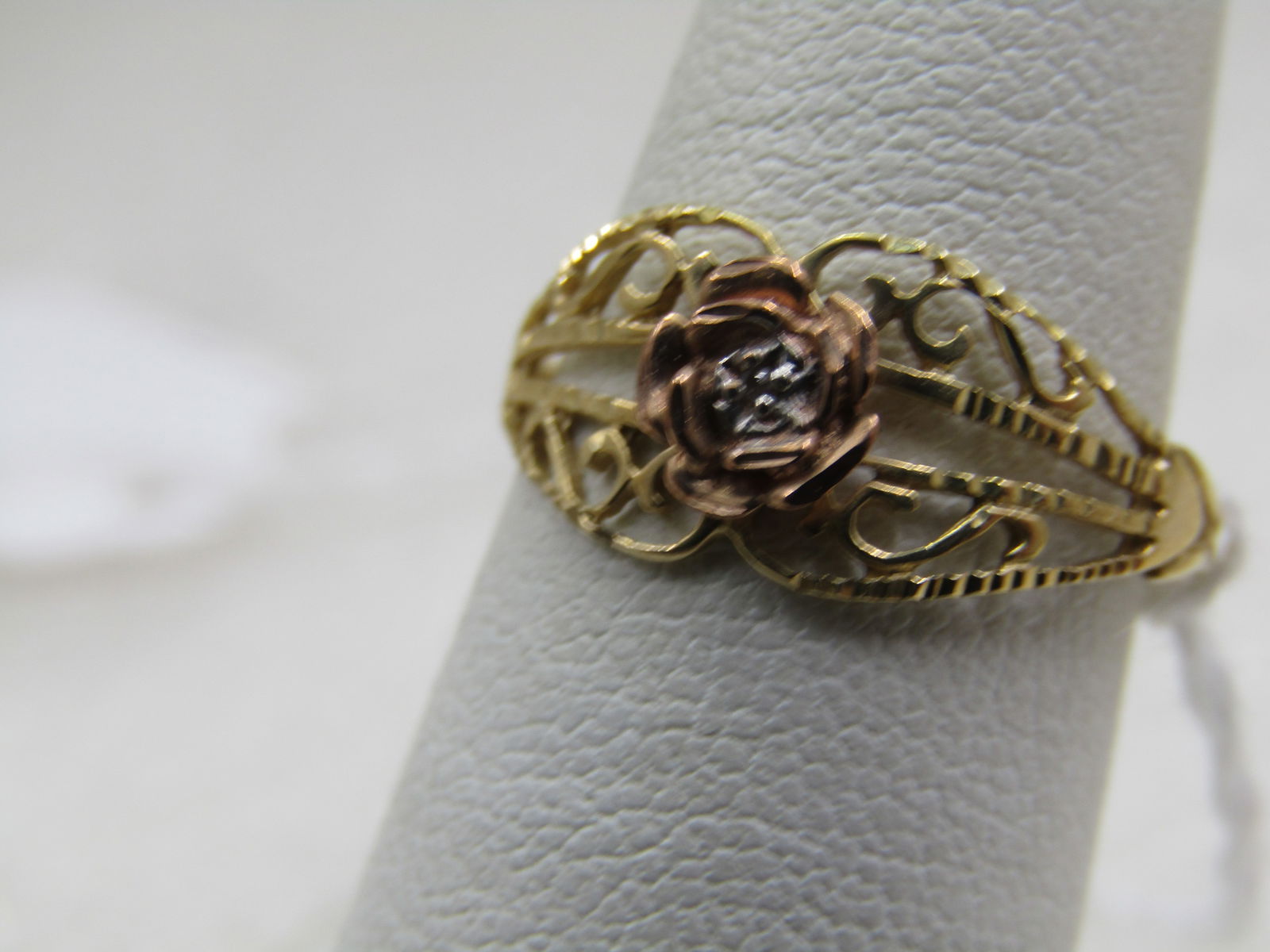 Vintage 10kt Filigree Rose Ring with Diamond, Sz. 6.5, Signed JCM, Two-Tone. - 3